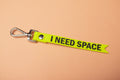 I need space - zwart - Clip on
